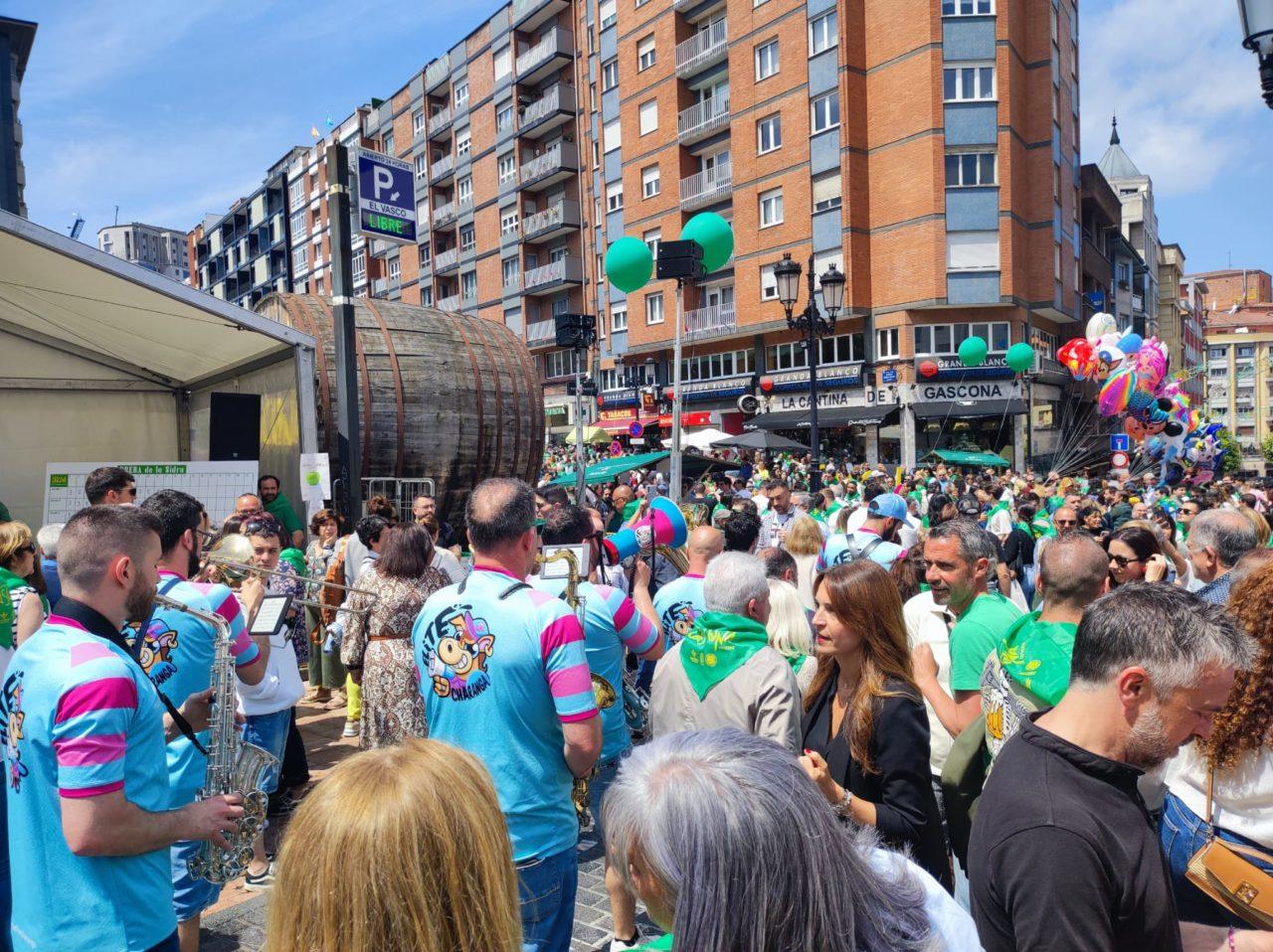 Ambiente en la Preba de la Sidra de Gascona 2026 en Oviedo