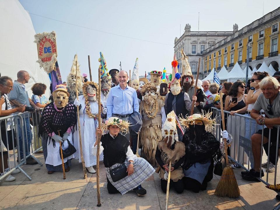Participantes en el Festival Internacional de la Máscara Ibérica 2026 en Oviedo