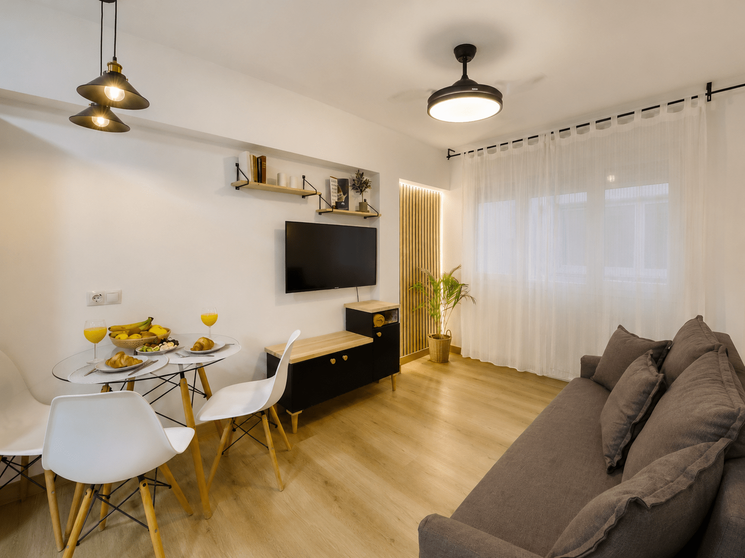 Salón luminoso del Apartamento Deluxe Apartastur26 en Gascona